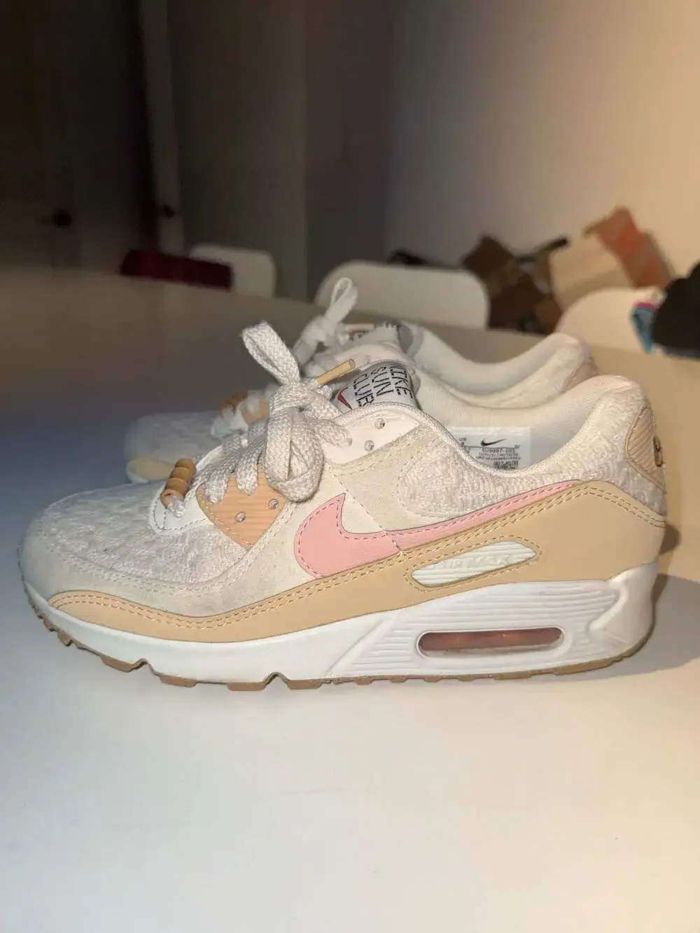 Nike Air Max 90 Sun Club Sneakers